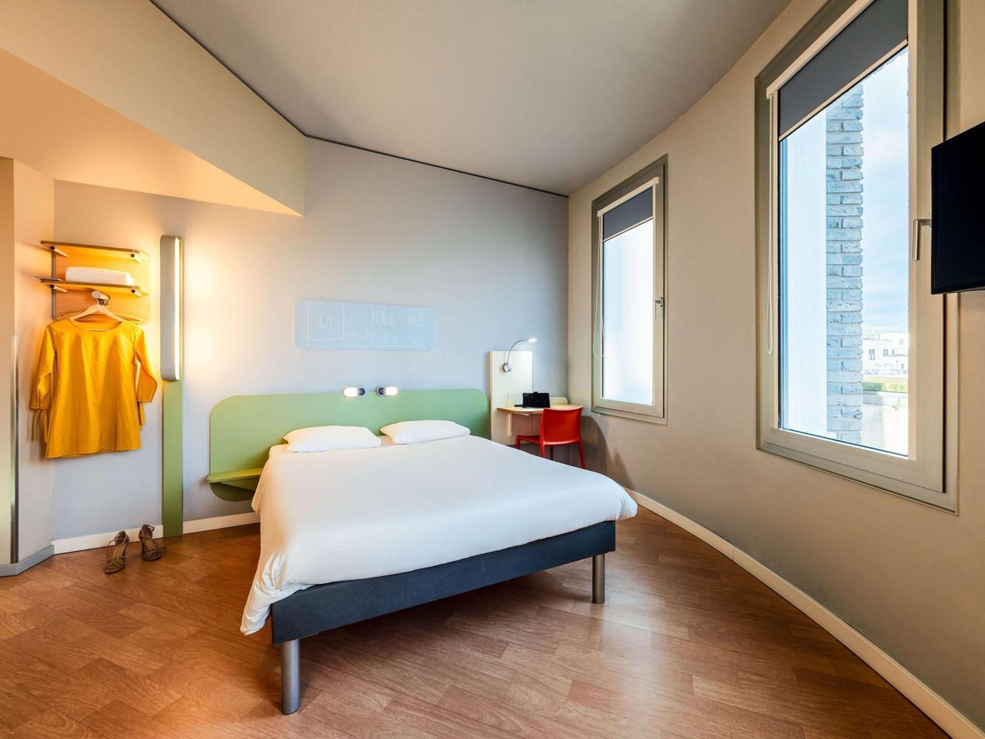 Ibis Budget Frankfurt City Ost Frankfurt am Main Exterior foto